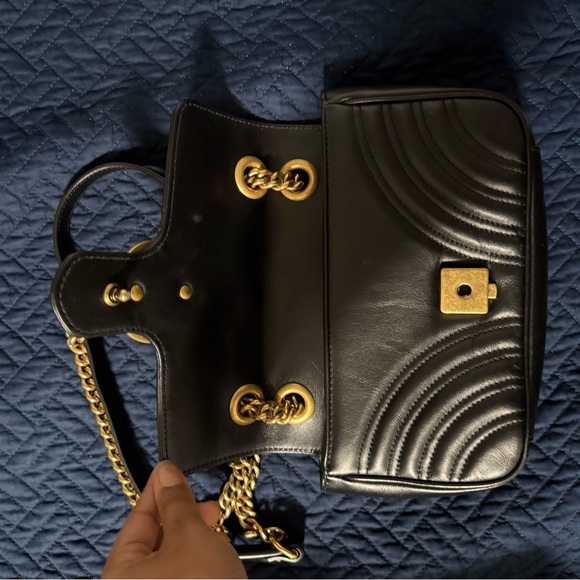 Black Gucci Marmont Bag - Picture 3 of 6
